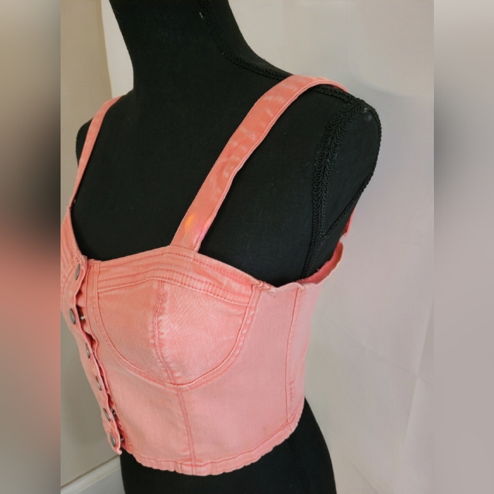 Forever 21 salmon colored denim crop top